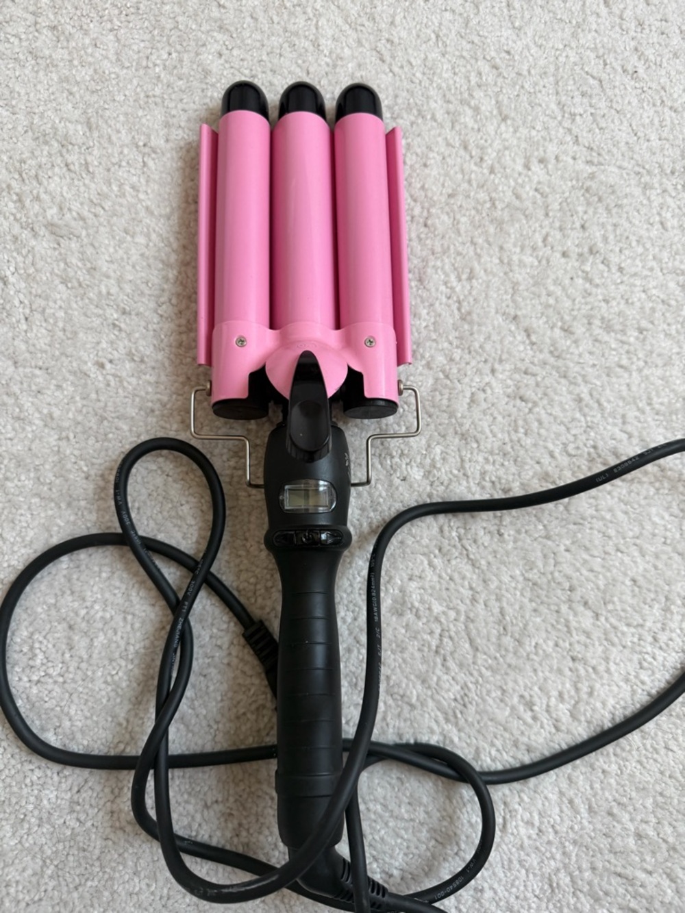 Triple Barrel Pink Hair Waver